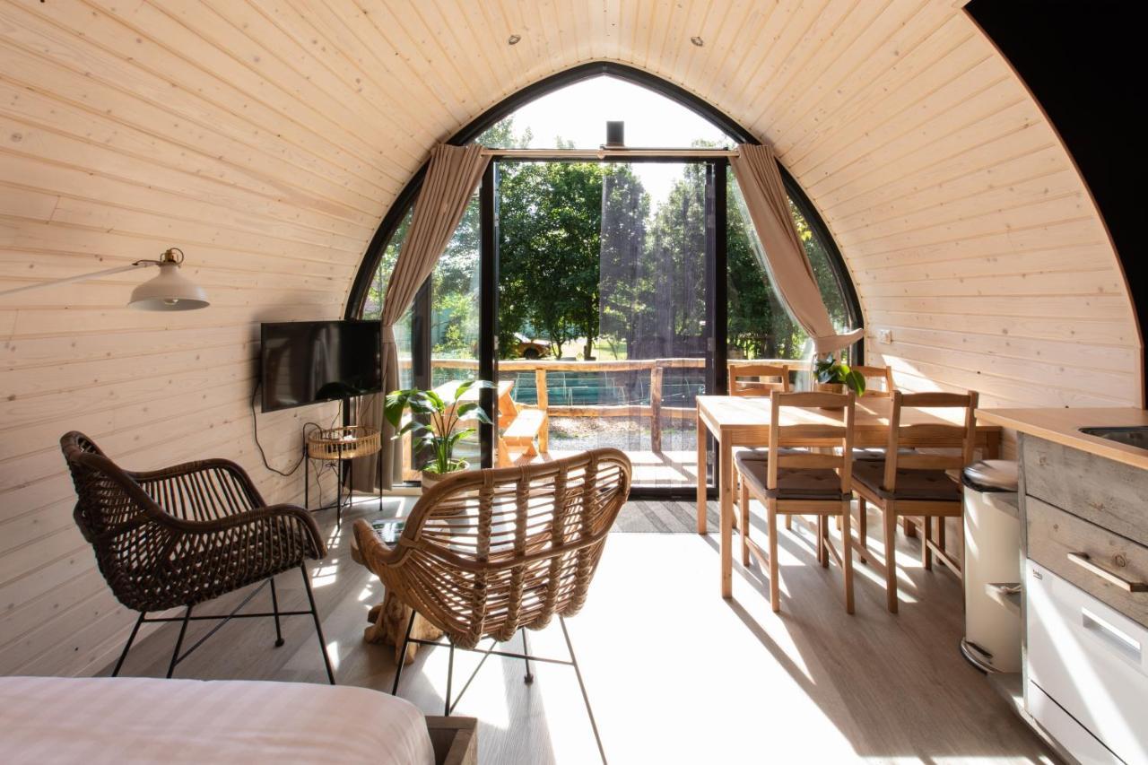 Boomhuis - Vakantiepark de Schreiershoek Dokkum Buitenkant foto
