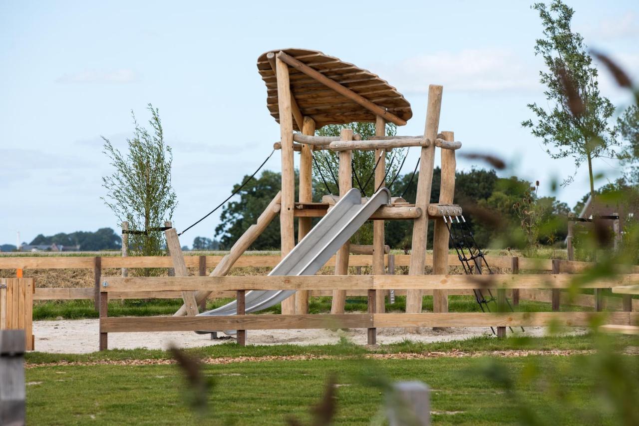 Boomhuis - Vakantiepark de Schreiershoek Dokkum Buitenkant foto